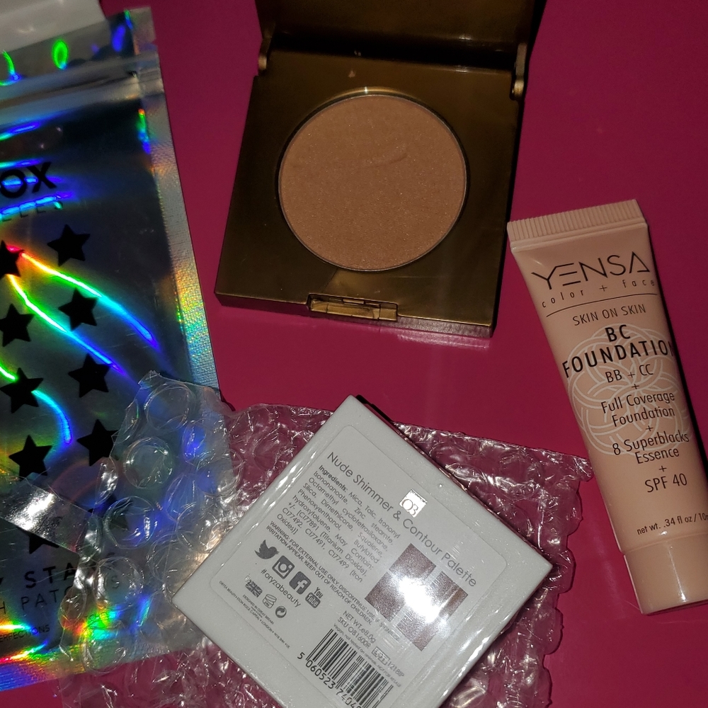 Beauty Bundle: Laura Geller, Tarter, Luxie, Oyrza - Picture 2 of 5
